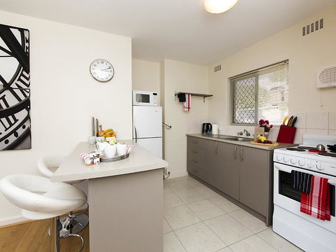 Style In Subiaco - Accommodation Sunshine Coast 4
