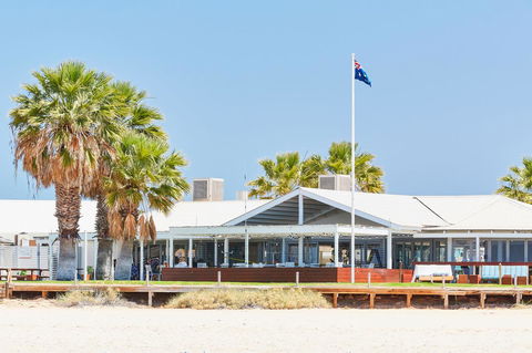 RAC Monkey Mia Dolphin Resort - Accommodation Sunshine Coast 16