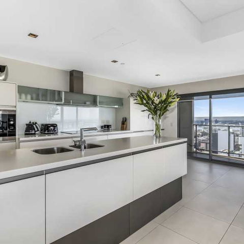 Astra Apartments Perth CBD - Accommodation Sunshine Coast 2