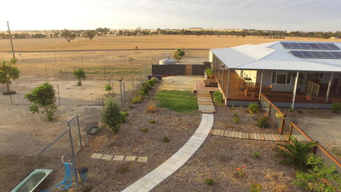 The Mains Guest House 2 Bedroom Farm Stay - Accommodation Sunshine Coast 14