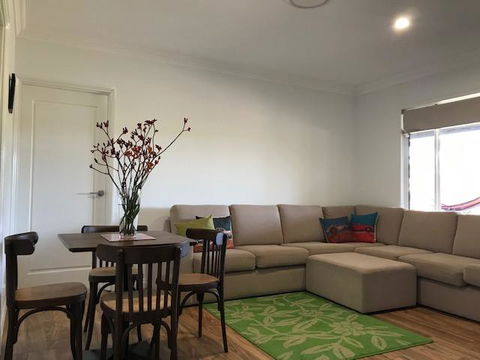 The Mains Guest House 2 Bedroom Farm Stay - Accommodation Sunshine Coast 11