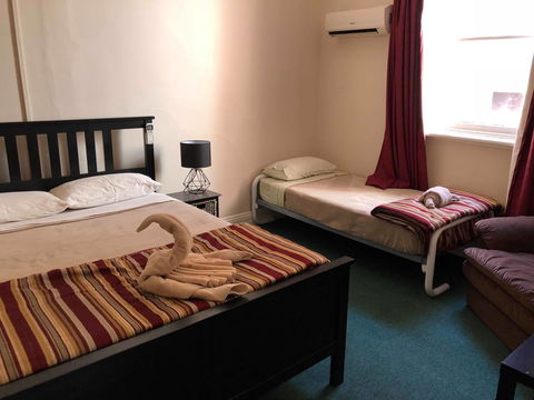 Junction Hotel Moora - Accommodation Sunshine Coast 24
