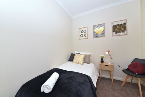 Short Stay Apartment In Perth City 1703 - Accommodation Sunshine Coast 6