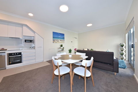 Short Stay Apartment In Perth City 1703 - Accommodation Sunshine Coast 12