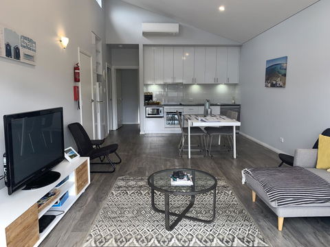17 By The Sea - Accommodation Sunshine Coast 11