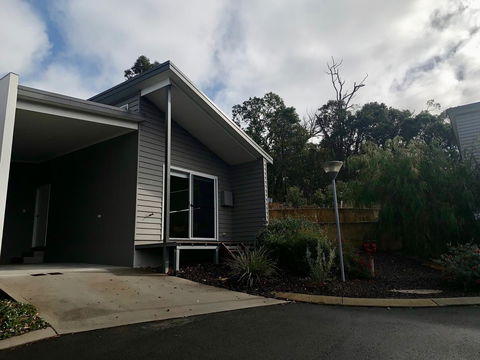 17 By The Sea - Accommodation Sunshine Coast 2