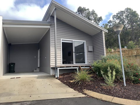 17 By The Sea - Accommodation Sunshine Coast 0