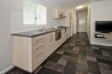 Mandalay Holiday Resort And Tourist Park - Accommodation Sunshine Coast 15