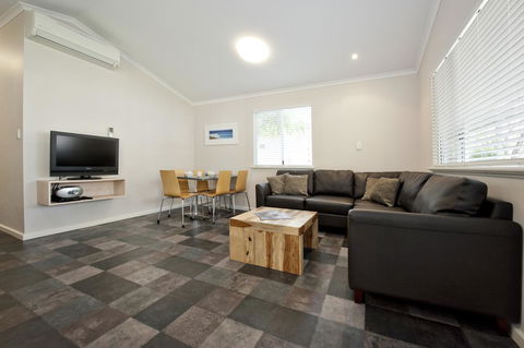 Mandalay Holiday Resort And Tourist Park - Accommodation Sunshine Coast 44