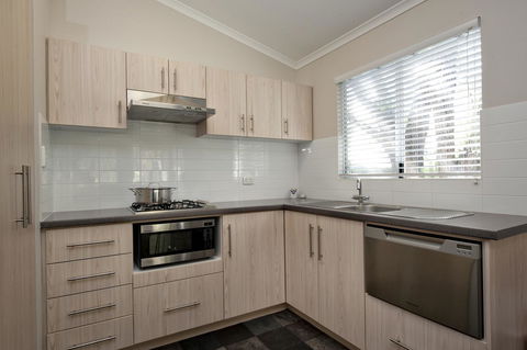 Mandalay Holiday Resort And Tourist Park - Accommodation Sunshine Coast 28