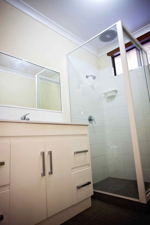 Hopetoun Motel & Chalet Village - Accommodation Sunshine Coast 43