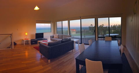 Hopetoun Motel & Chalet Village - Accommodation Sunshine Coast 10