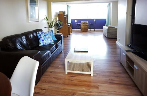 Studio 302 With Ocean Views - Accommodation Sunshine Coast 0