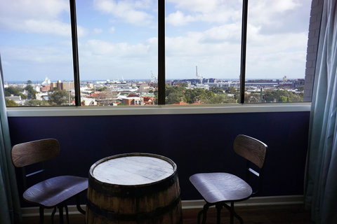 Studio 302 With Ocean Views - Accommodation Sunshine Coast 22