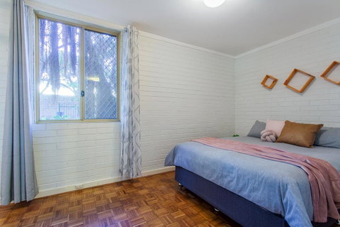 Fremantle Coastal Stay - 1 Bedroom Central Apartment - Accommodation Sunshine Coast 9