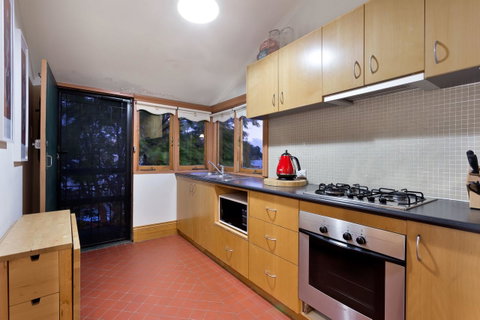 Annie's Victorian Terrace Accommodation Fremantle - Accommodation Sunshine Coast 20