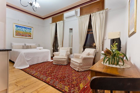 Annie's Victorian Terrace Accommodation Fremantle - Accommodation Sunshine Coast 16