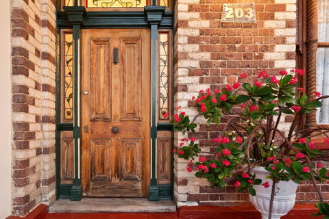 Annie's Victorian Terrace Accommodation Fremantle - Accommodation Sunshine Coast 19
