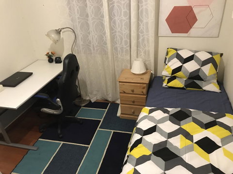 Master Room With Attachd Bath - Accommodation Sunshine Coast 7