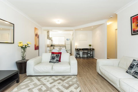 Forrest St - Accommodation Sunshine Coast 1