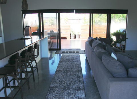 Bayside Luxury Escape Busselton - Accommodation Sunshine Coast 25