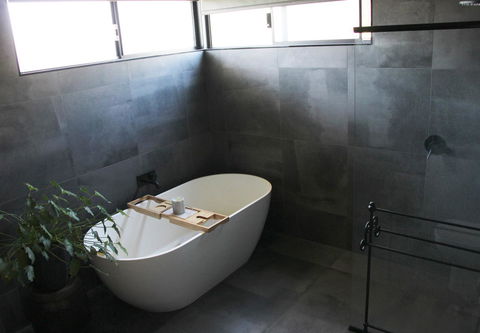 Bayside Luxury Escape Busselton - Accommodation Sunshine Coast 17