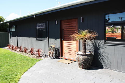 Bayside Luxury Escape Busselton - Accommodation Sunshine Coast 19