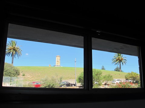 Studio 204 With Harbour, Ocean And Sunset Views From The Balcony - Accommodation Sunshine Coast 10