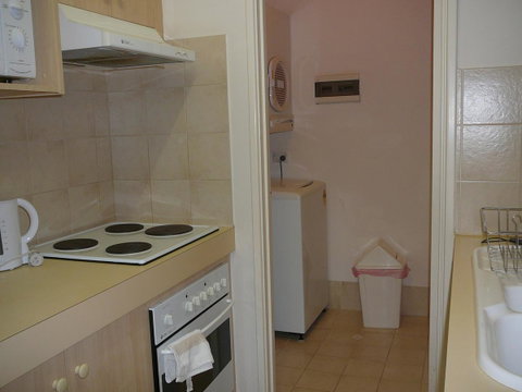 Dragonfly Apartment On Regal - Accommodation Sunshine Coast 19