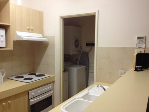 Dragonfly Apartment On Regal - Accommodation Sunshine Coast 15