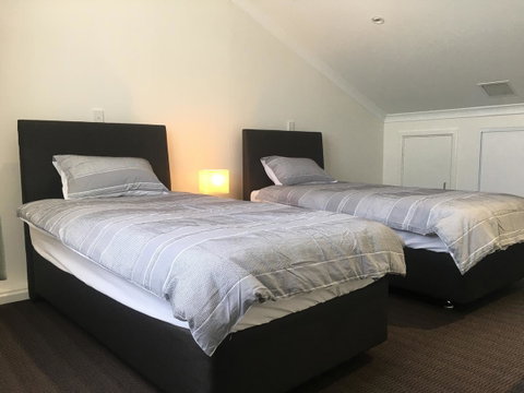 Fremantle Harbour Townhouse - Accommodation Sunshine Coast 2