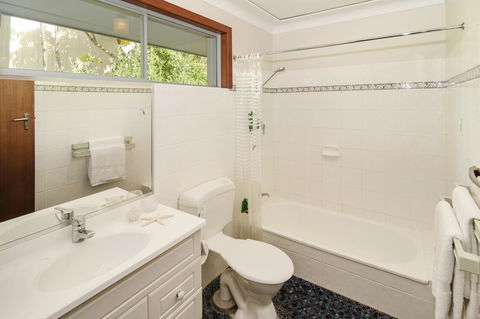 Seahaven - Accommodation Sunshine Coast 13