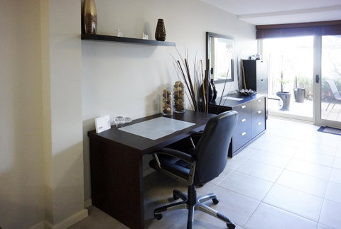 Studio 4 - Ground Floor Fremantle Apartment - Accommodation Sunshine Coast 9