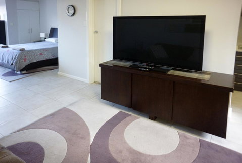 Studio 4 - Ground Floor Fremantle Apartment - Accommodation Sunshine Coast 4