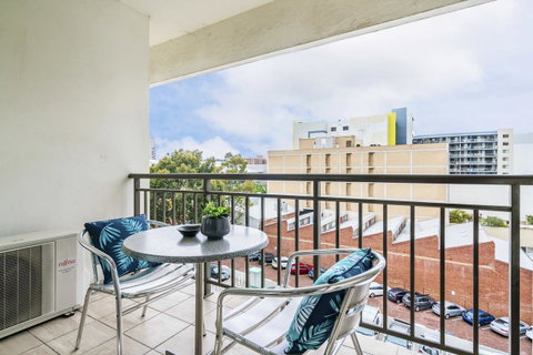 405 Perth City Escape - Accommodation Sunshine Coast 12