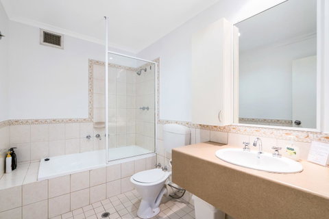 405 Perth City Escape - Accommodation Sunshine Coast 3