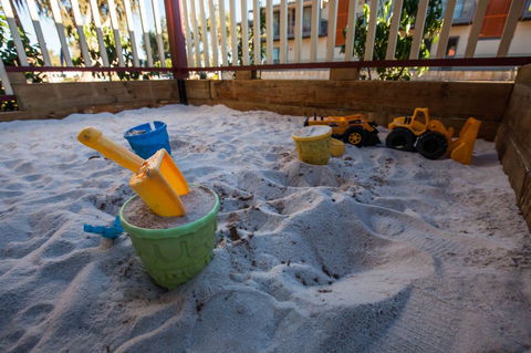 Beadon Bay Hotel - Accommodation Sunshine Coast 19