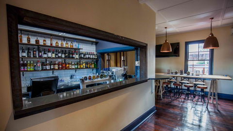 Beadon Bay Hotel - Accommodation Sunshine Coast 18
