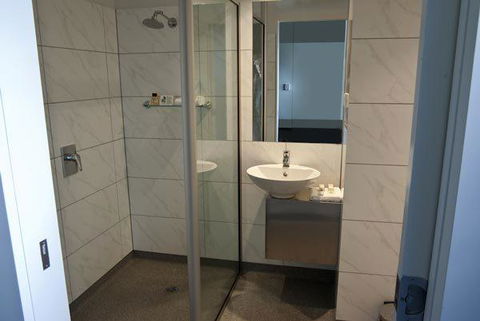 Brighton Hotel Motel - Accommodation Sunshine Coast 12
