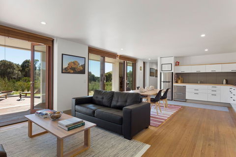 Tamar Solar Home - Accommodation Sunshine Coast 7
