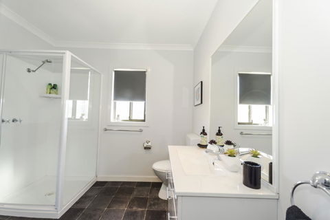 Bircoo Cottage Beach And Golf Getaway - Accommodation Sunshine Coast 9