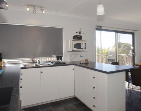 Bircoo Cottage Beach And Golf Getaway - Accommodation Sunshine Coast 4