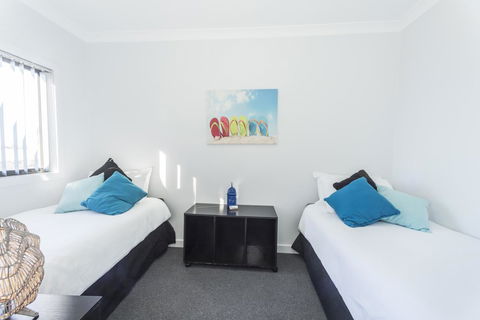 Bircoo Cottage Beach And Golf Getaway - Accommodation Sunshine Coast 2