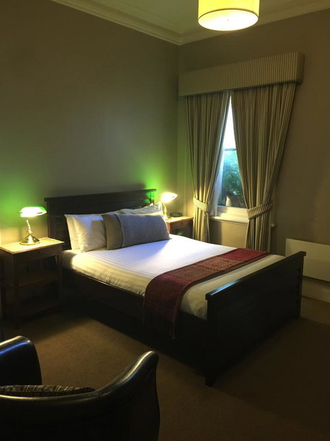Clydesdale Manor - Accommodation Sunshine Coast 9