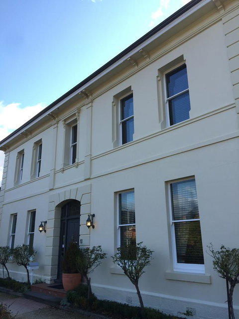 Clydesdale Manor - Accommodation Sunshine Coast 0