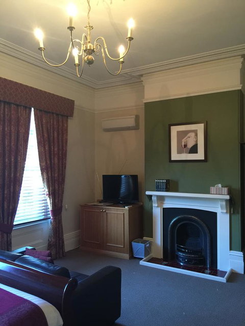 Clydesdale Manor - Accommodation Sunshine Coast 15