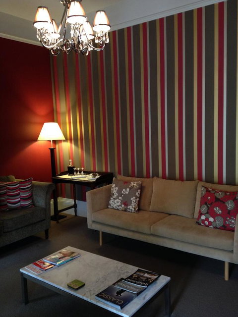 Clydesdale Manor - Accommodation Sunshine Coast 3