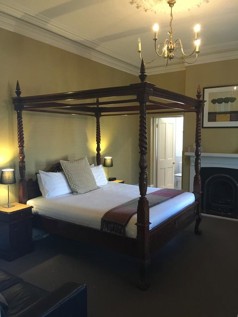 Clydesdale Manor - Accommodation Sunshine Coast 13