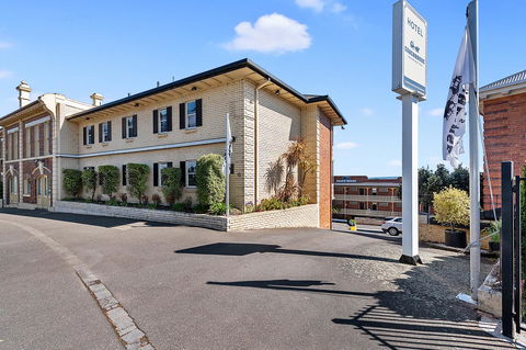Coach House Launceston - Accommodation Sunshine Coast 0