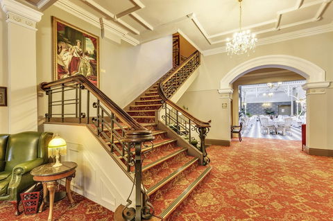 Hadley\'s Orient Hotel - Accommodation Sunshine Coast 11